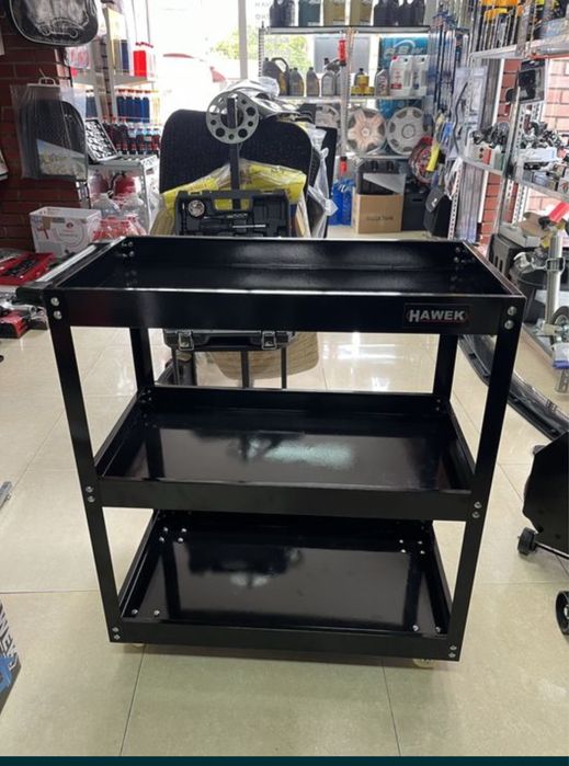 Количка за инструменти с колелца и рафтове Работна маса