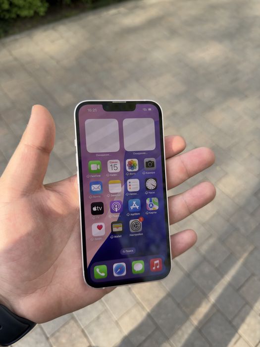 Продам Айфон 13/128 Срочно