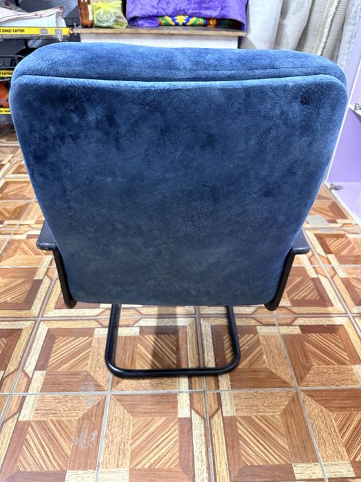 Стулья офисный 12000