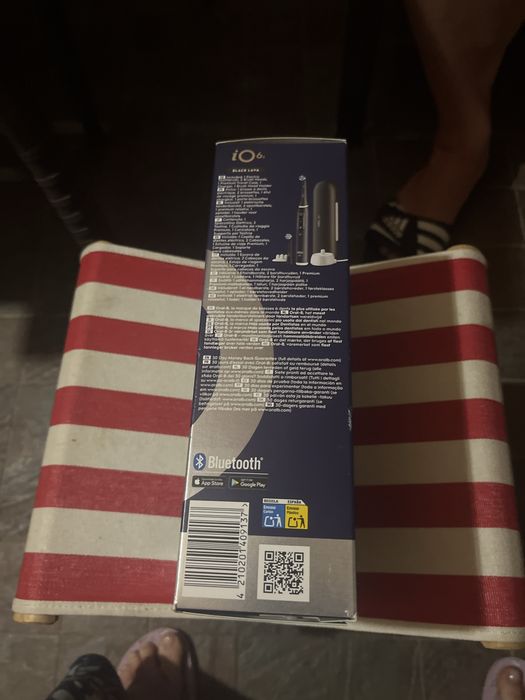 Oral-B io6S.     .