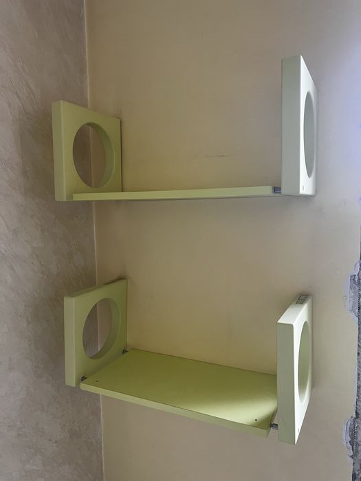 Мебели (шкаф, нощен шкаф, бюро, рафтове)