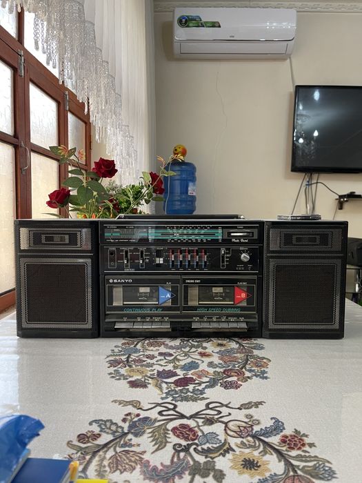 Коллекционный японский магнитофон Sanyo MTW 5, Коллекция Магнитола