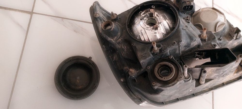 Фары от лексус рх 300 ресталинг