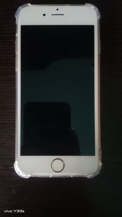 Продам телефон айфон 6s