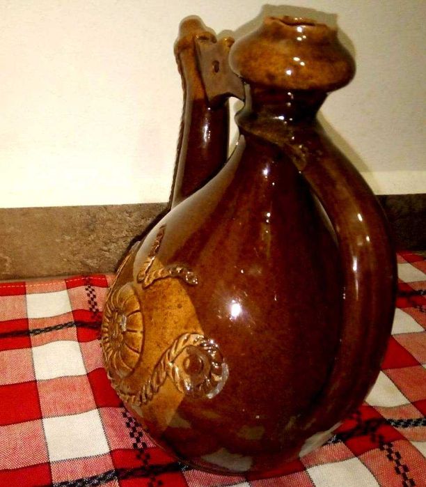 Стар крондир, бърдук, стомна