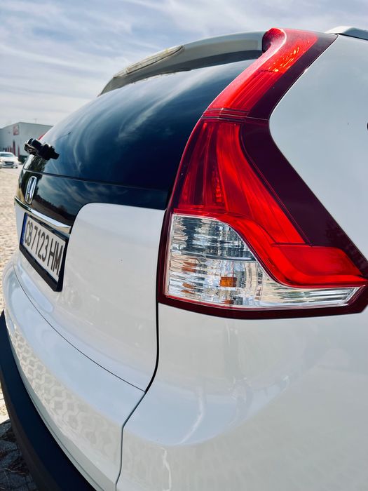 Продавам Honda Cr-v
