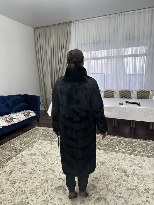 Продаю шубк новую