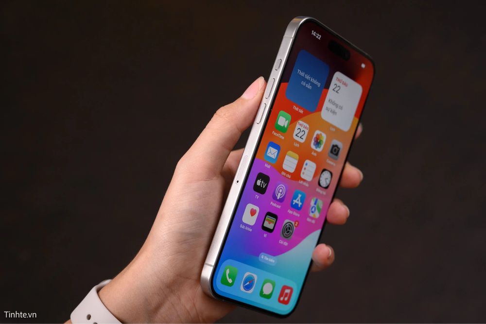 Iphone 15 pro max 256 gb holati zo'r