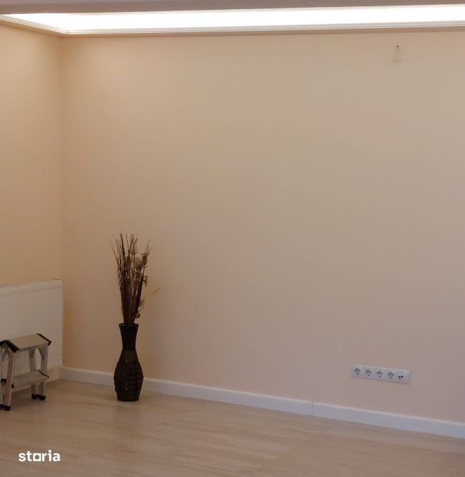 2 camere | Busteni | partia Kalinder | Prahova | parcare