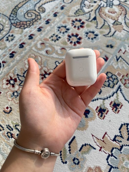 Air pods срочно сатылады 2 ориг