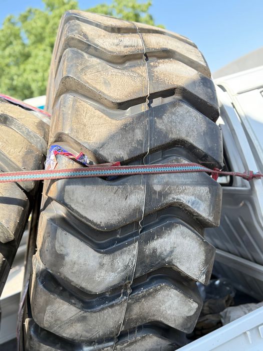 Шины для погрузчиков 17.5-25, 23.5-25