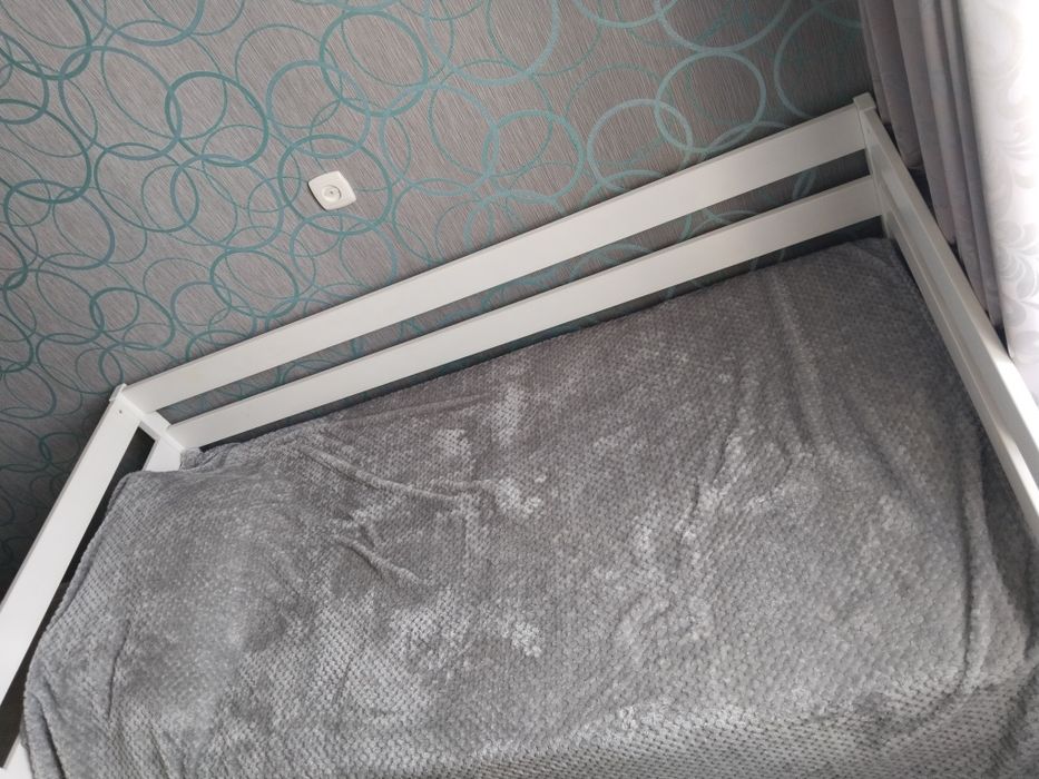 Детская кровать продам