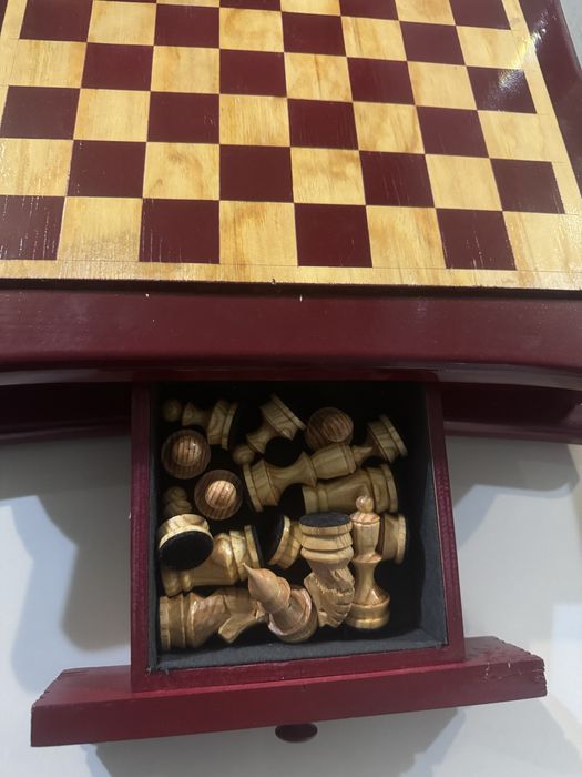 Шахматы ларец новый