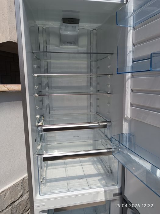 Иноксов хладилник electrolux 2 м