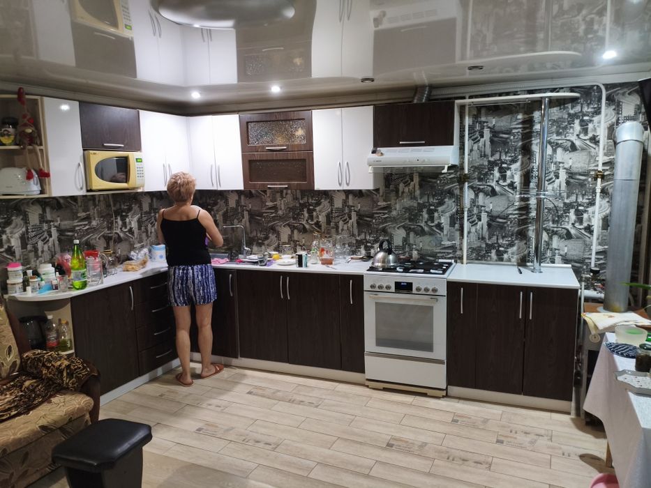 Кухня 3,5х1,8 самовывоз