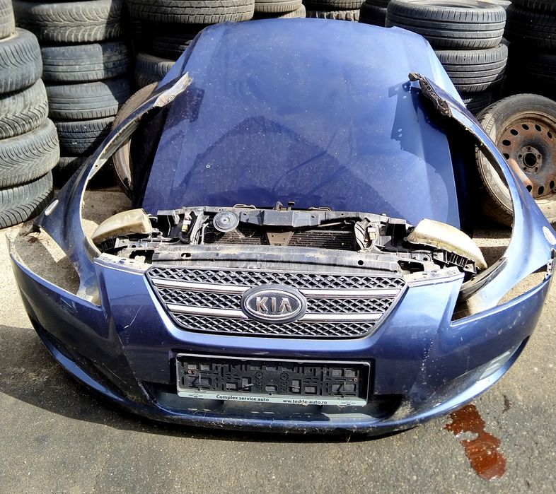 Aripa stanga/dreapta Kia Ceed an 2006-2012