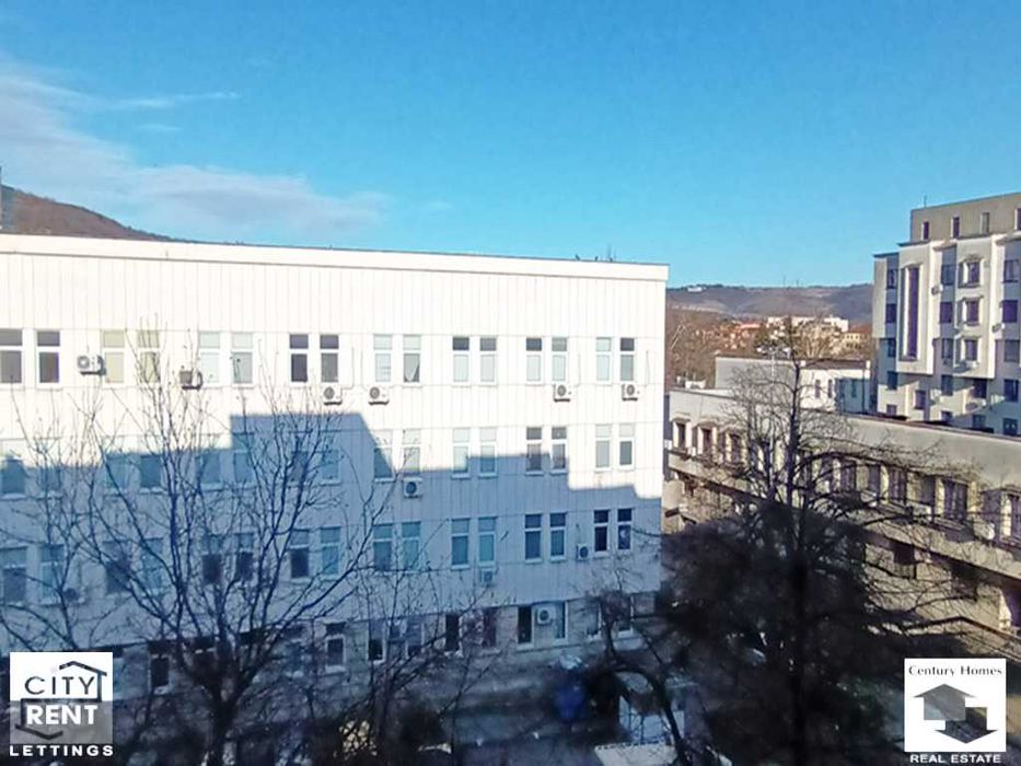 Дава се под наем Четиристаен апартамент в Велико Търново, Център - 110 кв.м за 440 € - Снимка #14