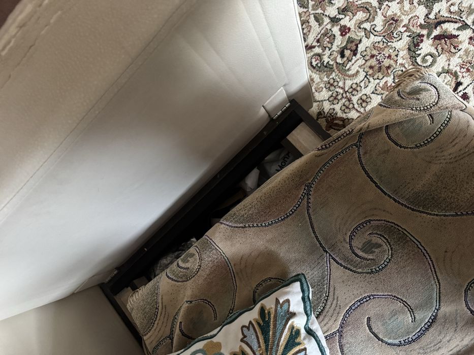 Диван для комнат