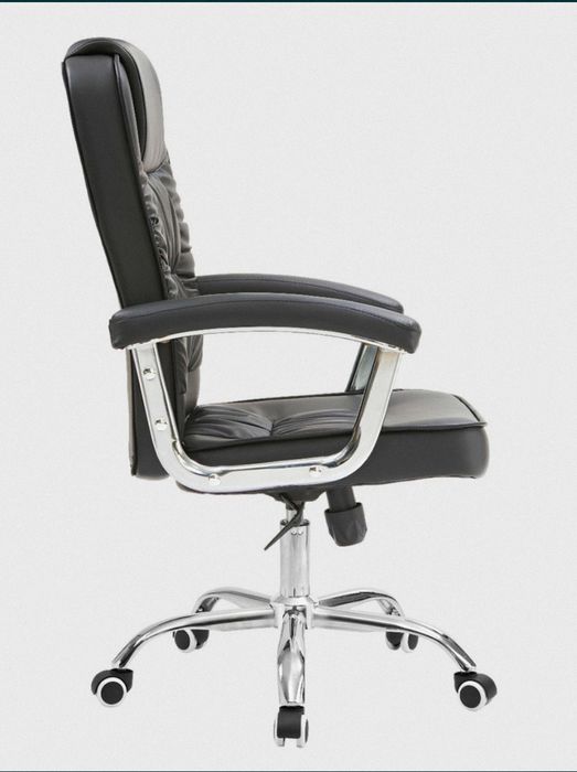 Офисное кресло Leo