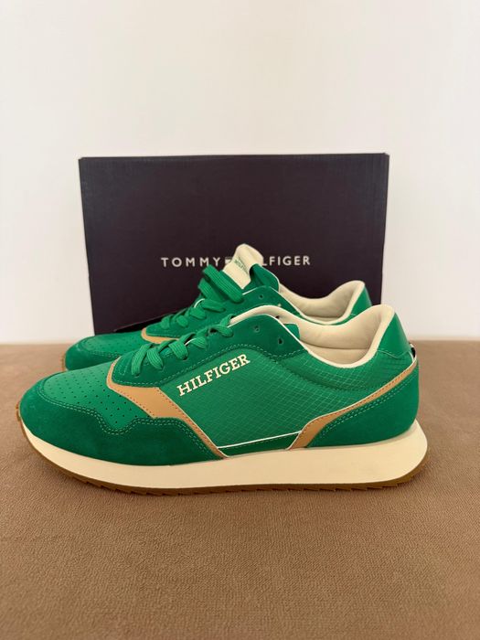 Adidasi Tommy Hilfiger noi, originali, cu eticheta 42