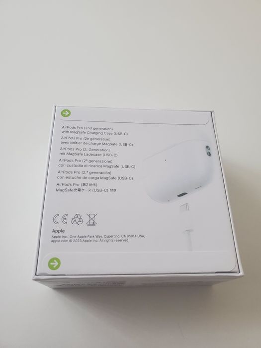 Нови безжични слушалки AirPods2