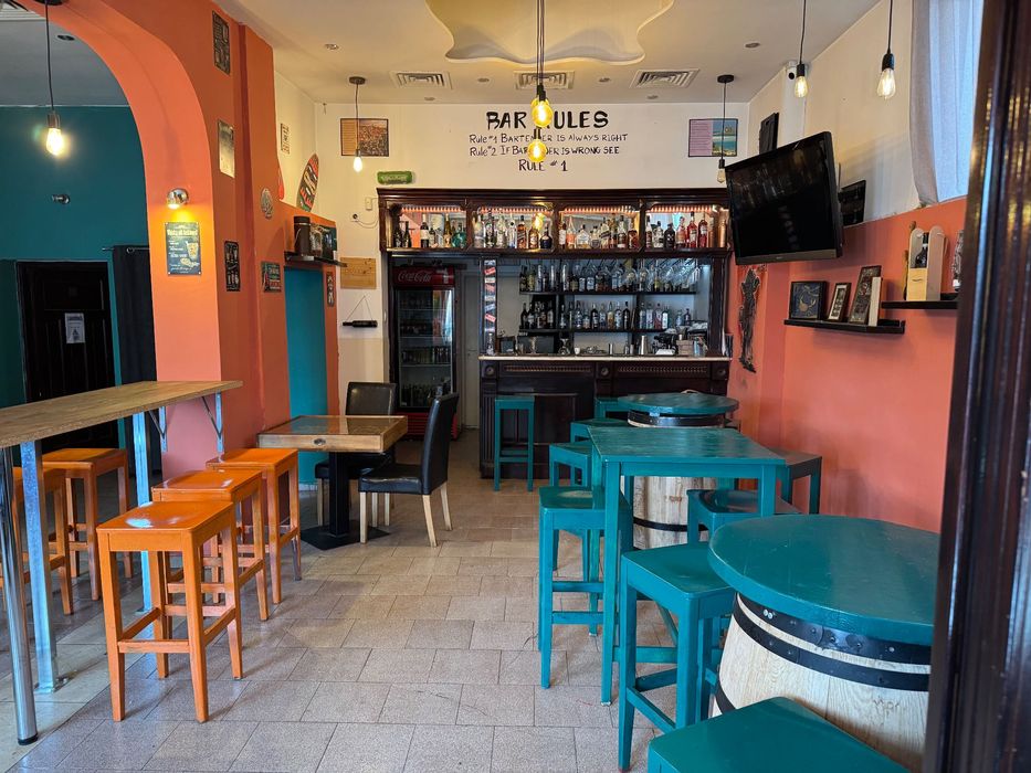 Отдавам парти зала под наем на ден!!! 300 лева през деня , 400 вечерта