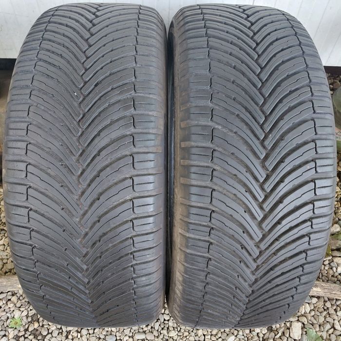 235/50 19,All season Bridgestone ,dot 2024