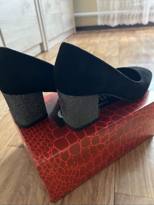 Продам туфли