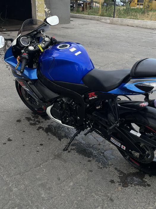Suzuki gsxr 600 nasiya bor naxtga kelishamiz