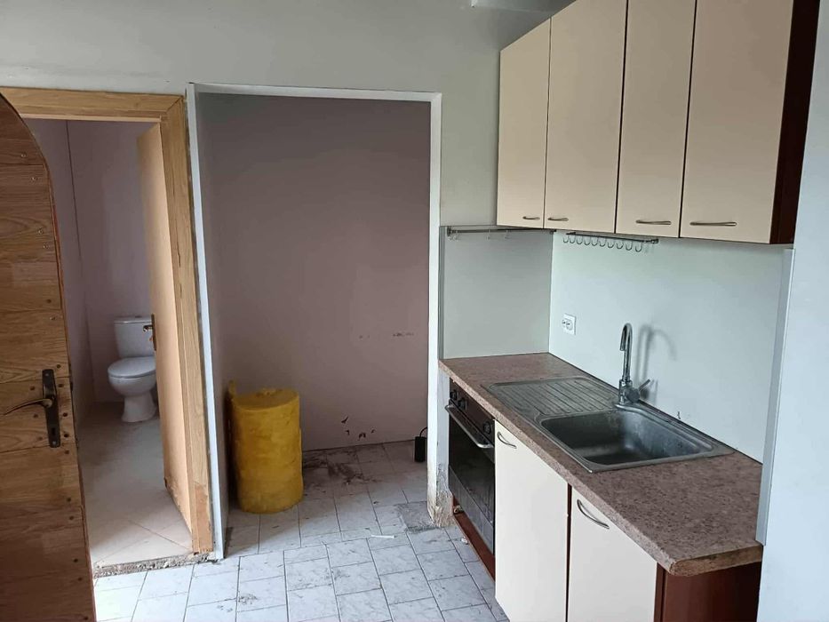 Продава се Къща в с. Крушовица, Област София-област - 122 кв.м за 984 €/кв.м - Снимка #8