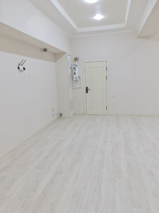 85м² чиланзар17 3комнаты подвал высота потолков 320 есть  теплый пол