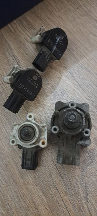 Датчик высоты Toyota Lexus