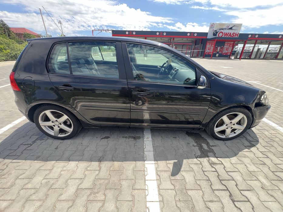 Dezmembrez VW Golf 5 2.0TDI BMM 6+1 Manual Piele LC9Z