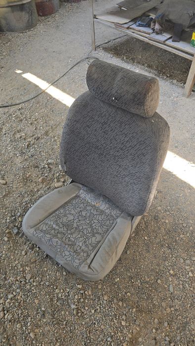 Продам Сидение парное