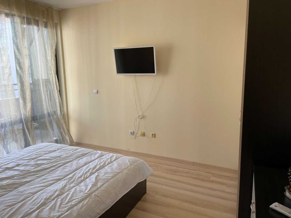 Дава се под наем Двустаен апартамент в к.к. Златни пясъци - 45 кв.м за 357 € - Снимка #4