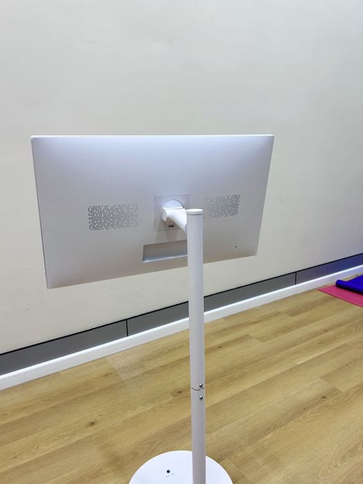 Есть в наличии Smart Display 32 — большой планшет