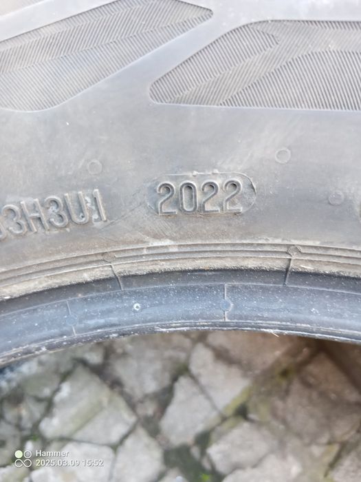 Автомобилни гуми за леки оли