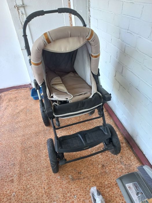 Продаётся коляска детская все сезонная.