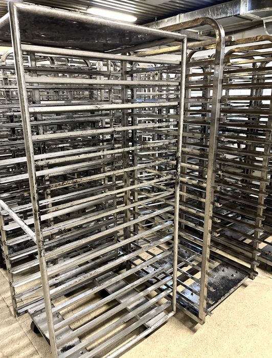 Неръждаеми колички за тави 600 х 800 за ротационни пещи