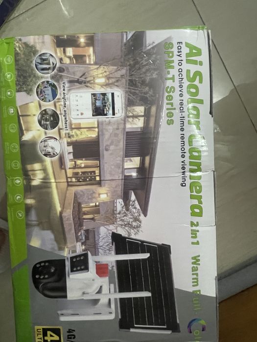 camera de supraveghere cu panou solar si aplicatie pe telefon