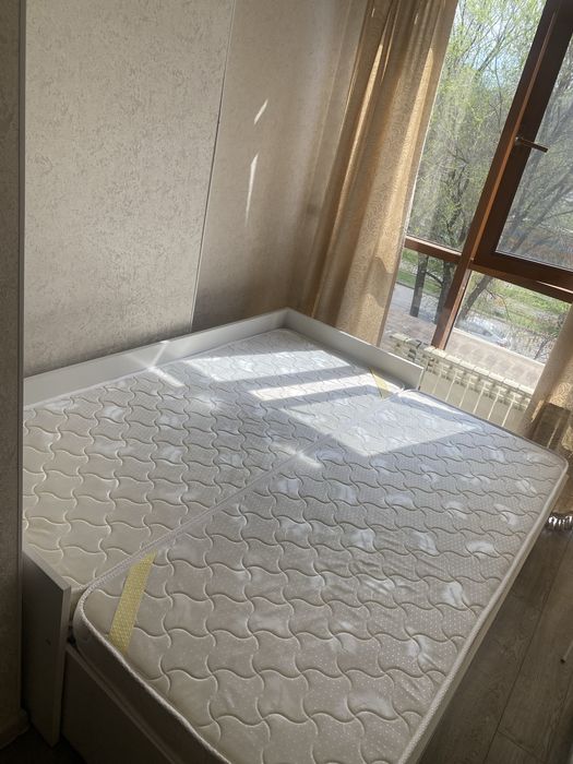 Кровать IKEA Бримнэс