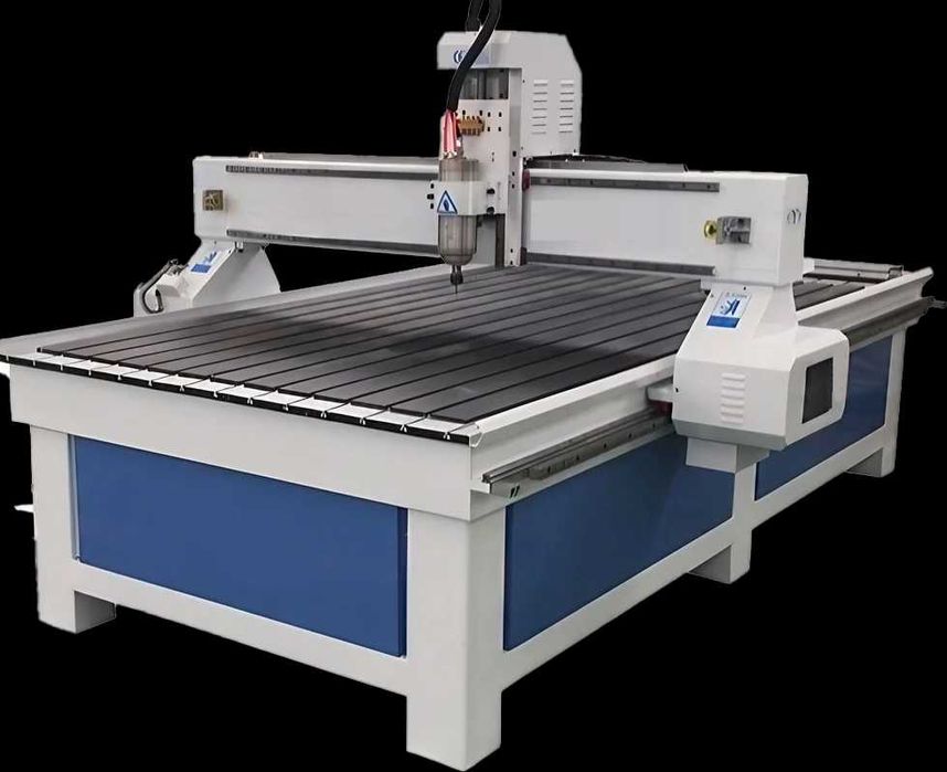 Широкоформатен печат. Рутерно рязане. Външна реклама.