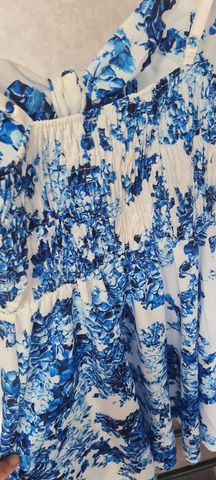 Дамска лятна рокля с флорален десен | Размер S/M/L | Нова | 34 €