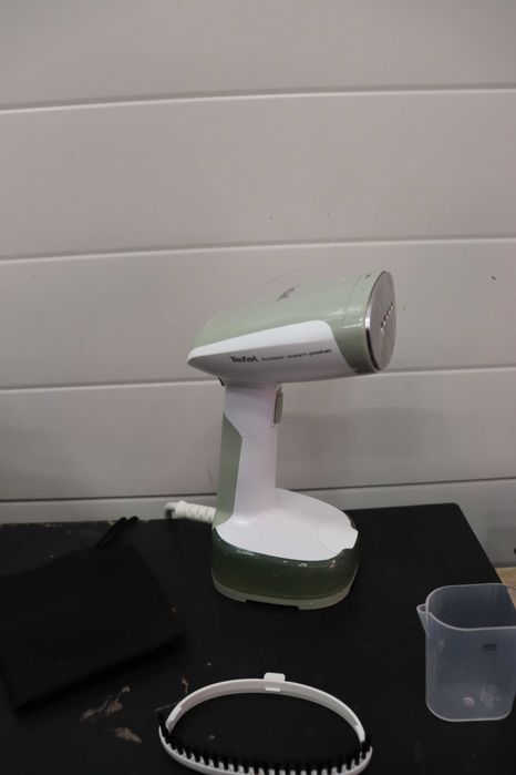 Вертикална парна ютия Tefal Access Steam Pocket, 1300W,