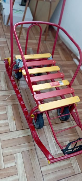 Продам Детские сани