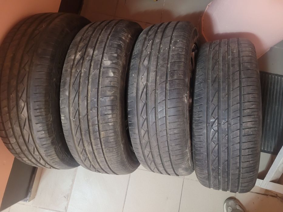Продаётся летнын шины с дисками