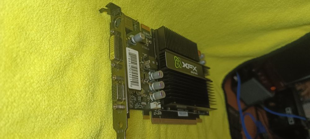 Продаю видекарту Nvidia GeForce 8500GT