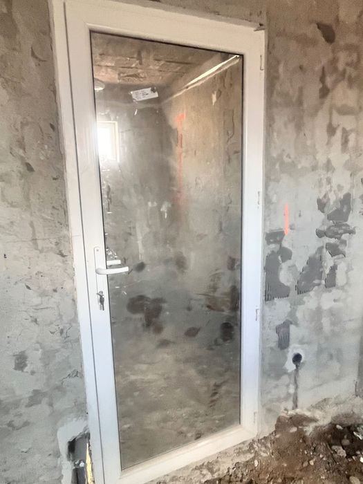 2 Uși baie,oglindă pe ambele părți,2m inaltime, 70 lățime rama.