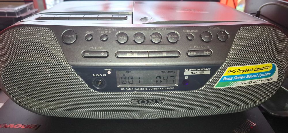 Radiocasetofon cu mp3 SONY CFD-S07CP