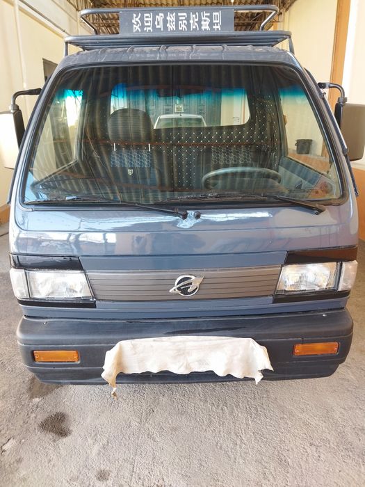 Дамас лабо сотилади